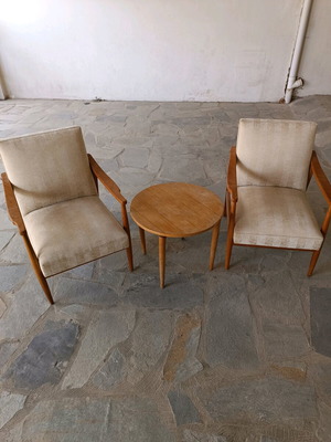Wooden living room set used, high quality and craftsmanship