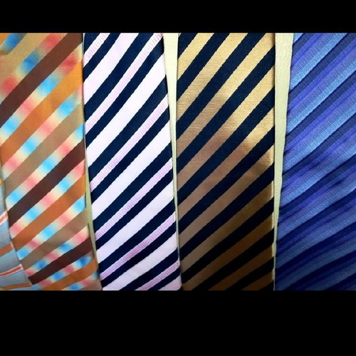 Branded ties used, set of 10 pieces