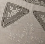Tablecloth set used with small cloths