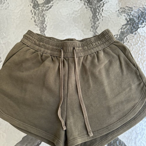 H&M shorts size S like new, khaki green