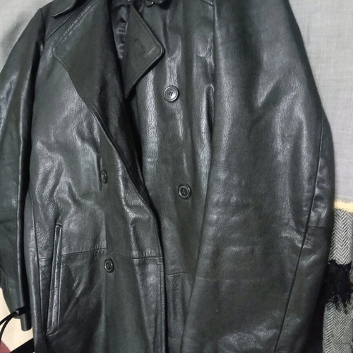 Leather men's overcoat like new, genuine leather, black, size XS