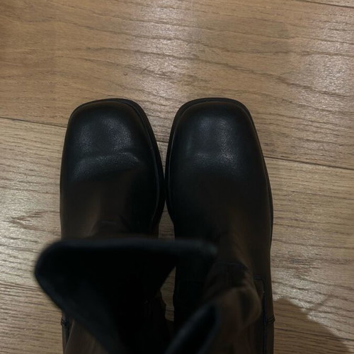 Vagabond black boots like new, size 39