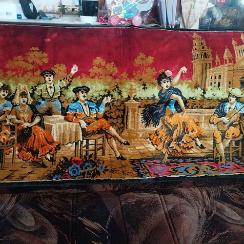 Vintage Italian Plush Wall Rug 102 cm x 55 cm like new