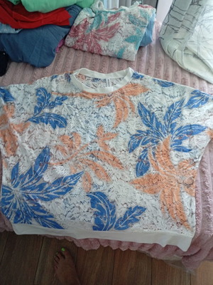 Lace blouse like new, blue and orange