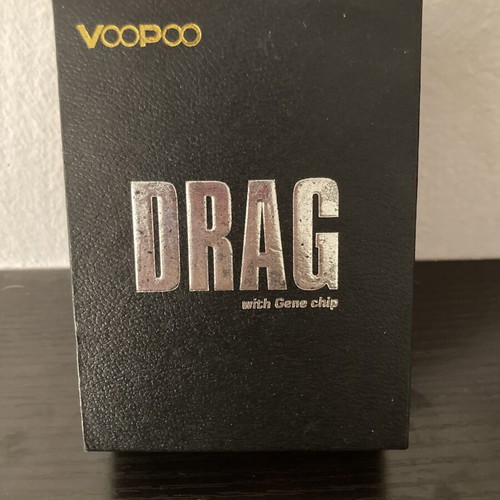 Voopoo Drag 157W vape mod used with case
