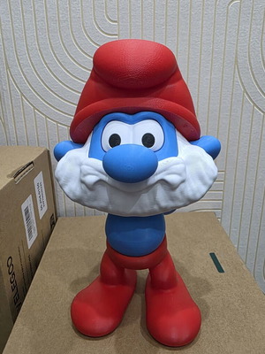 Papa Smurf figure like new