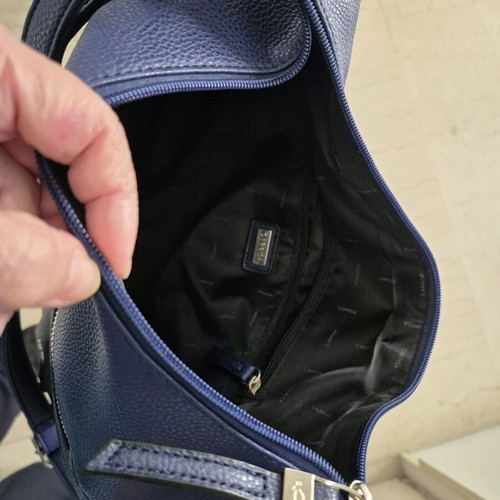 Carpisa shoulder bag blue like new 38×31cm