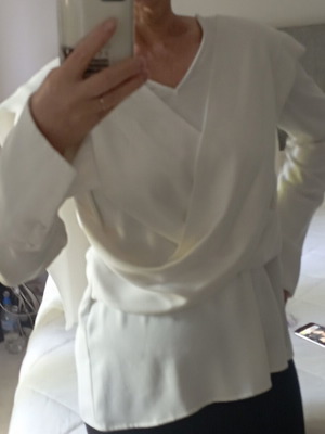 Women's blouse like new, white, size L with scarf and back buttons