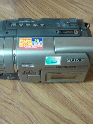 Vintage video camera Sony και φωτογραφικές Kodak, ψηφιακή HP σαν καινούργιες