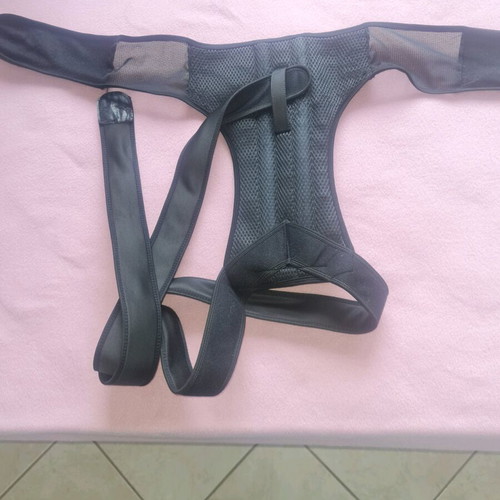 Back posture corrector used, size M, black