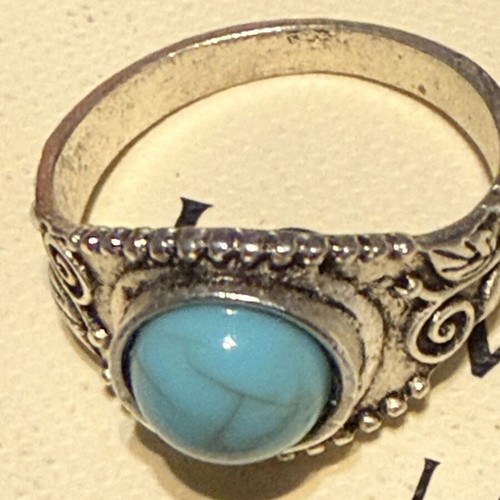 Vintage ring with stone like new, turquoise and silver