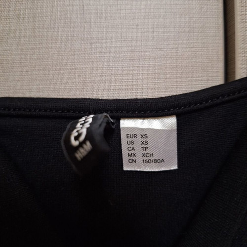 Black shirt H&M like new, size XS