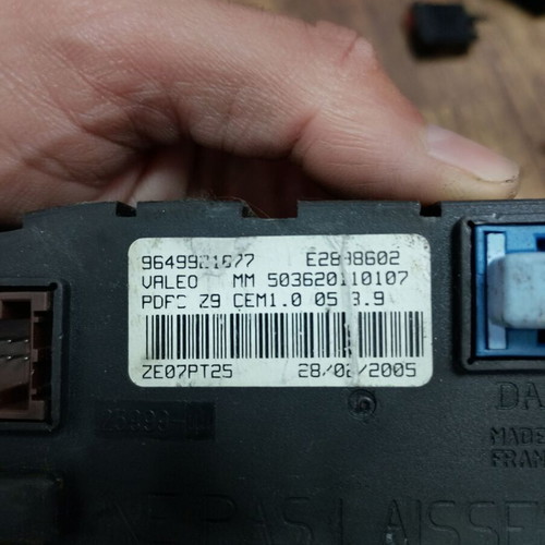 Peugeot 607 mirror control panel 9649921677