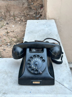 Vintage Ericsson PTT rotary dial telephone used (1939)