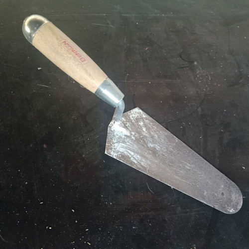 Benman trowel used, good condition