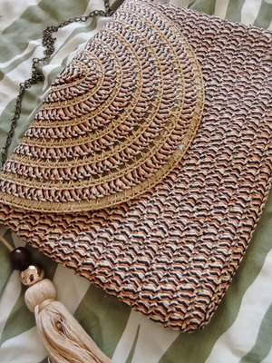 Straw envelope bag