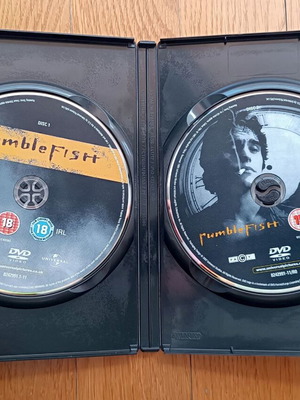Rumble Fish (Ο Αταίριαστος) DVD μεταχειρισμένο, 2 δίσκοι, δράμα κοινωνικό