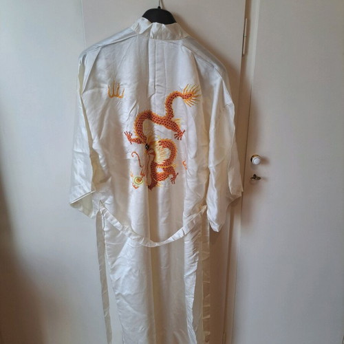Geisha Costume Golden Dragon 100% silk like new, size M