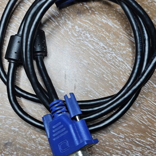 VGA cable like new
