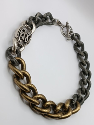 Guess statement necklace with chunky two-tone chain