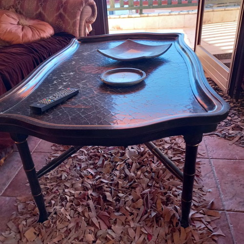 Canadian-made coffee table used, walnut bamboo and mahogany