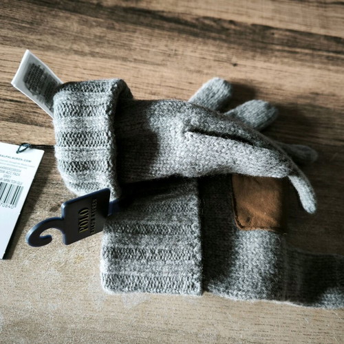 Polo Ralph Lauren gloves new, one size, gray and beige