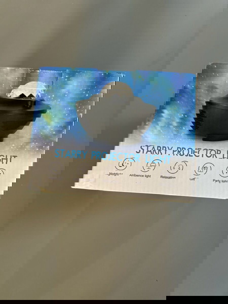 Διακοσμητικό φωτιστικό Starry Projector Light