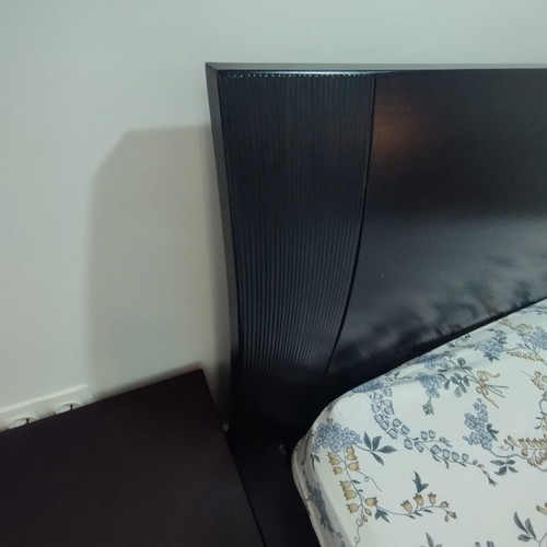 Wooden bedroom set with bed 160x200 and nightstands like new