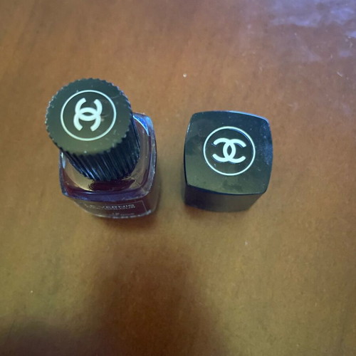 Chanel Rouge Noir nail polish like new