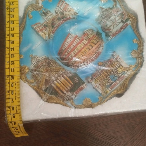 Decorative souvenir plate from Rome with embossed landmarks, new