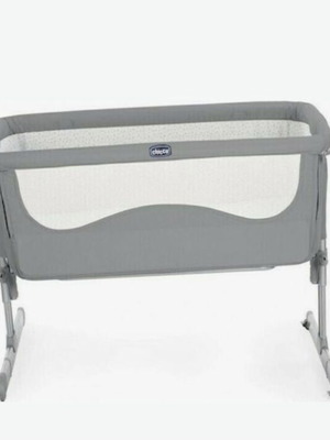Chicco Next2Me crib gray used with side opening