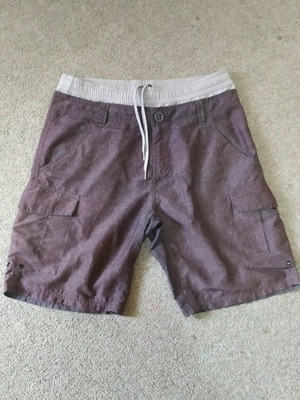 Protest swim shorts size M like new, burgundy color
