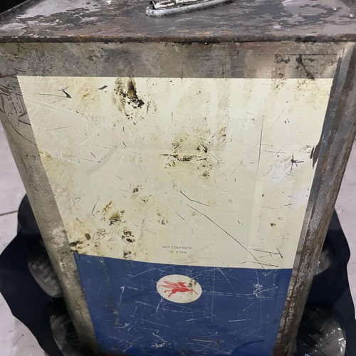 Mobil tin can used from 1969, antique with content
