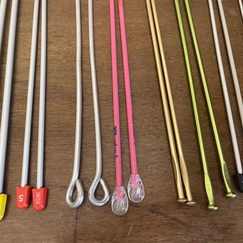 Vintage knitting needles used, set