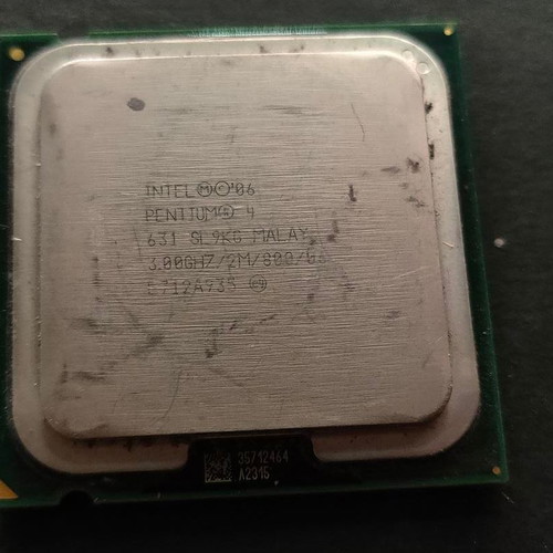 Intel Pentium 4 631 3.00GHz LGA775 processor like new