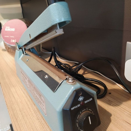 Impulse sealer used 30cm and 350W