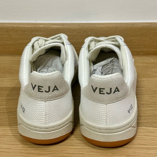 Veja V-12 B-Mesh white sneakers new, size 40