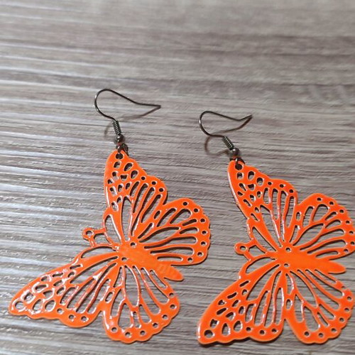 Dangling earrings new, orange metal