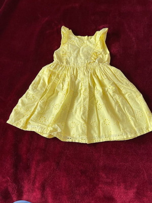 Βρεφικό φόρεμα mothercare για κορίτσι 12-18 μηνών 86 cm κίτρινο με κεντήματα και επένδυση σαν καινούργιο
