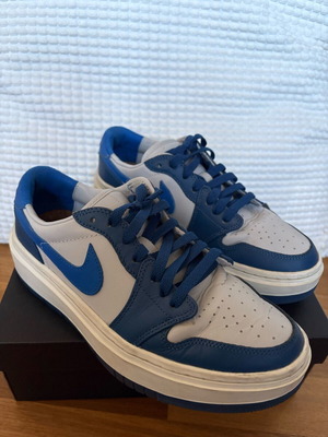 Air Jordan 1 Elevate Low shoes used, size 40.5, white and blue