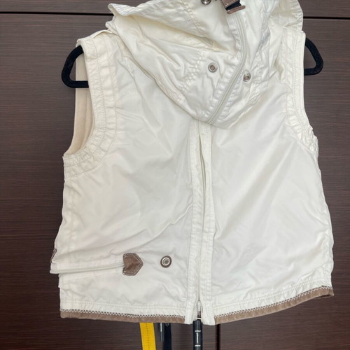 Parajumpers sleeveless vest like new, white and yellow