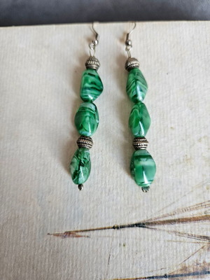 Murano earrings like new, green and silver