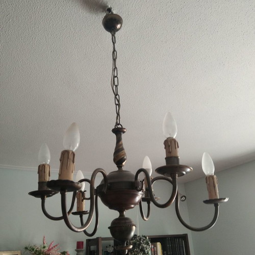 Chandelier 6 candles Gianniotiko brass in excellent condition