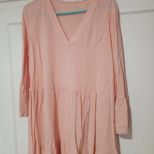 Summer dress like new, light salmon color, size M
