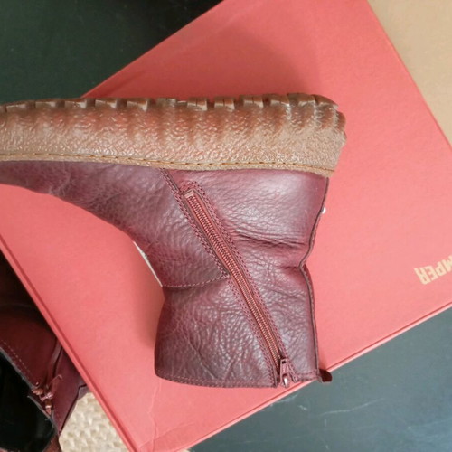 Camper boots burgundy leather like new, size 39/39.5