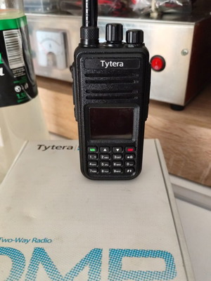 Tytera DMR MD-380 like new