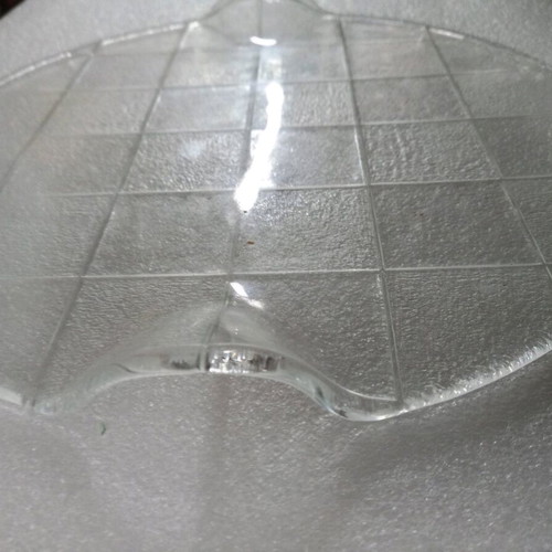 Round festive platters, six like new