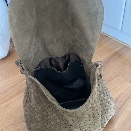 Bottega Veneta suede shoulder bag like new, brown
