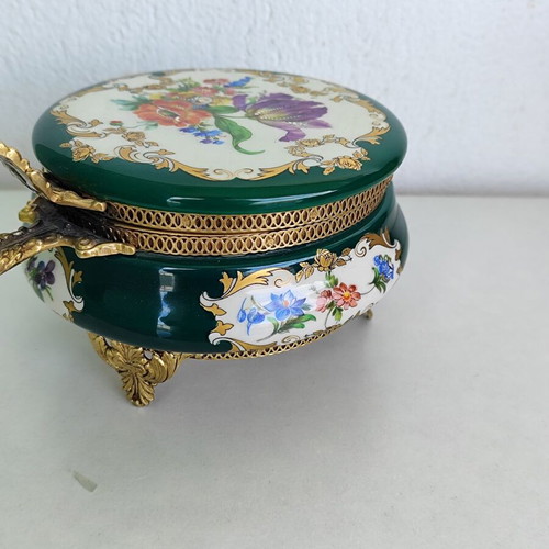 ACF Style de Limoges Porcelain Decorative Container used, vintage