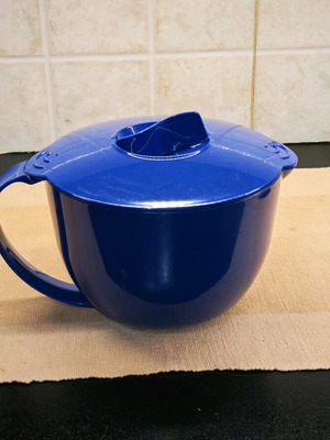 Tupperware bowl for microwave and oven 1L like new
